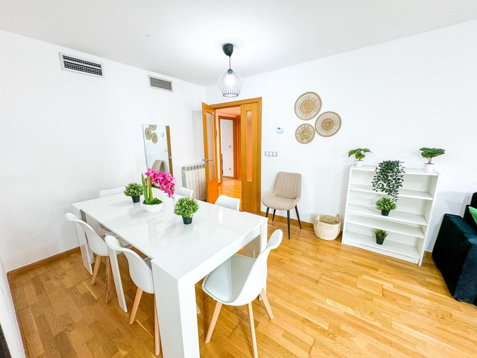 Bielsa Del Pilar Turistea Apartment Zaragoza Exterior photo