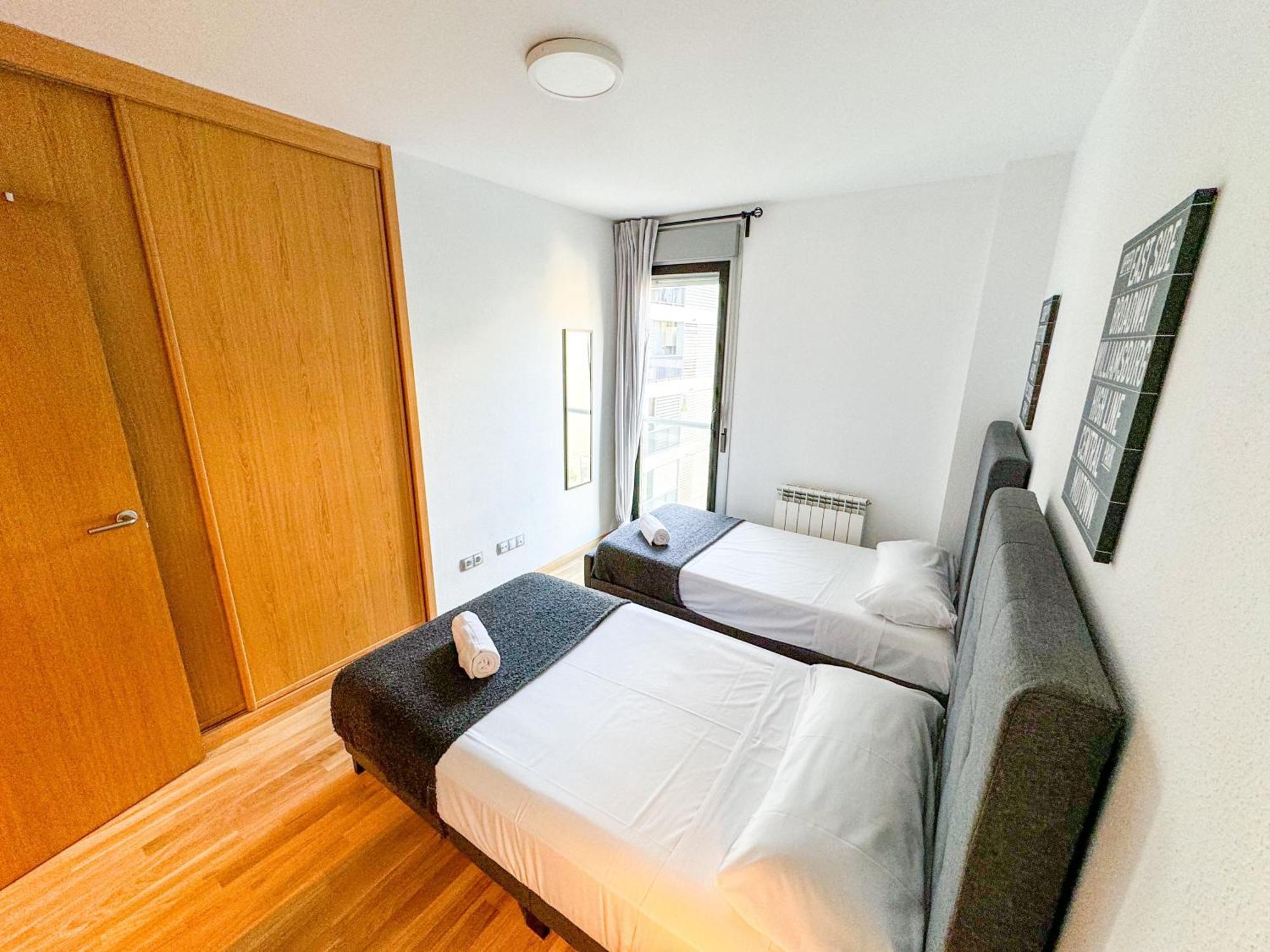 Bielsa Del Pilar Turistea Apartment Zaragoza Exterior photo
